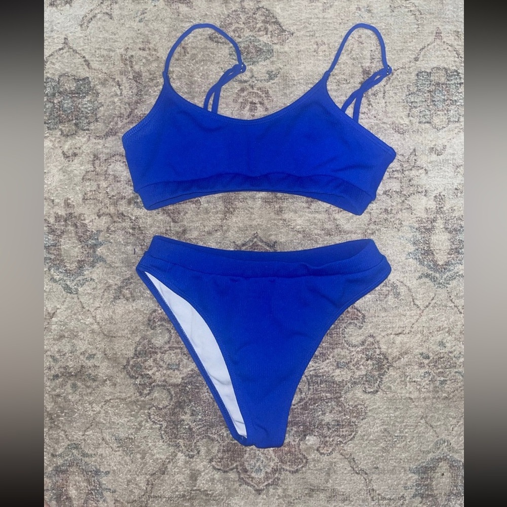 blue bikini